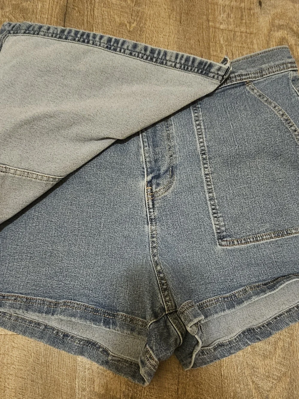 Jessica Simpson casual denim